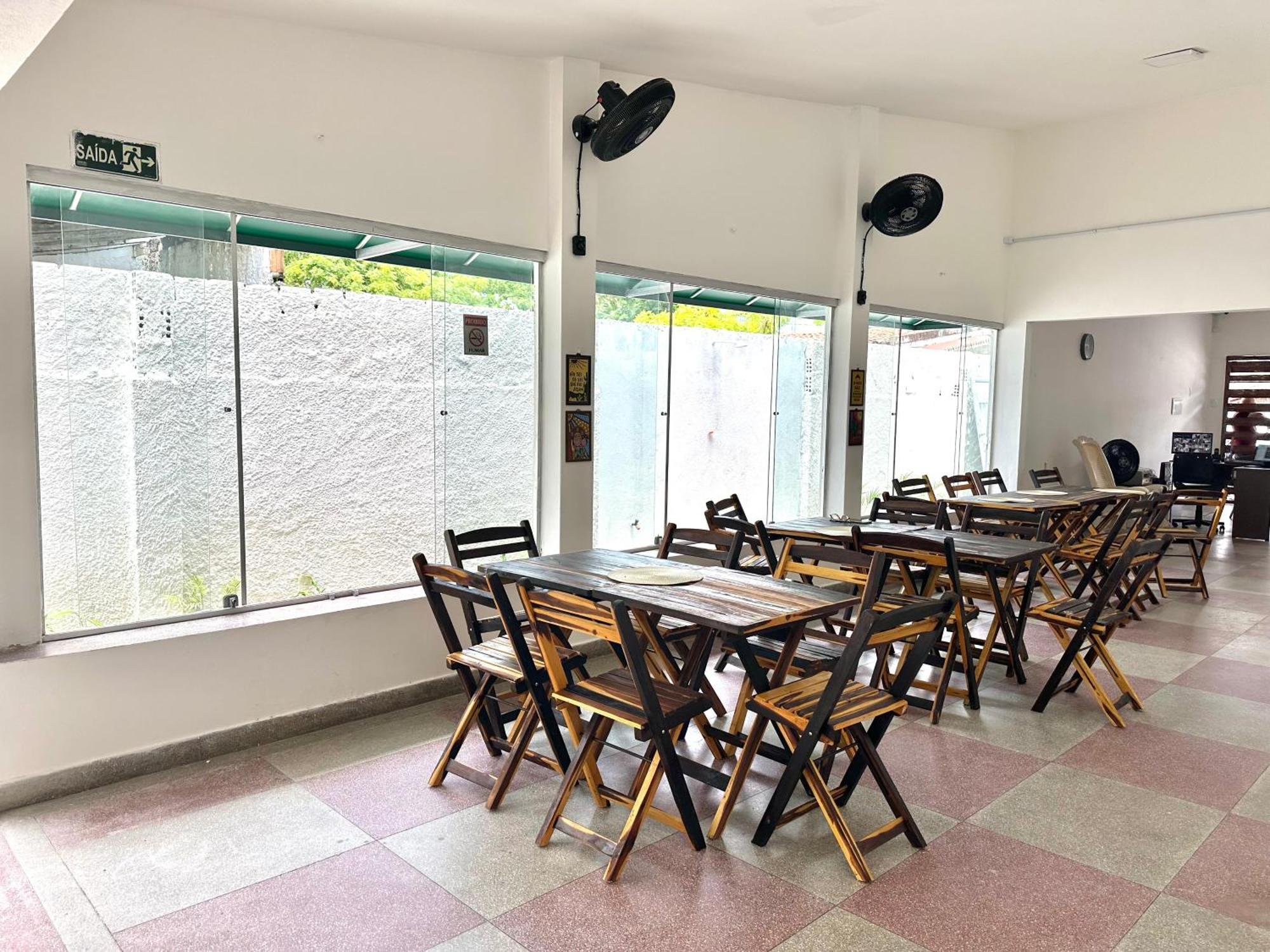 Hotel Manaira *
