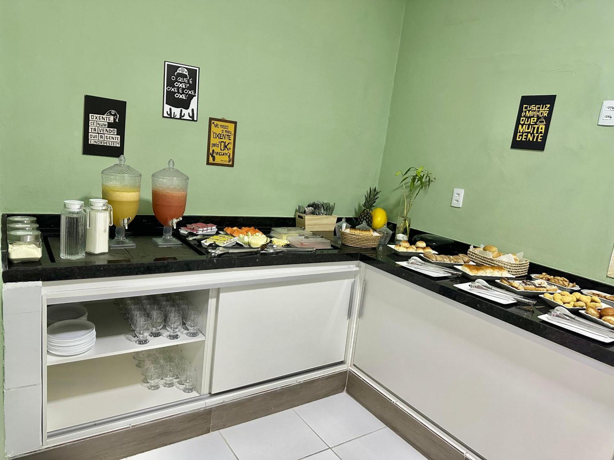 Manaira Hotel