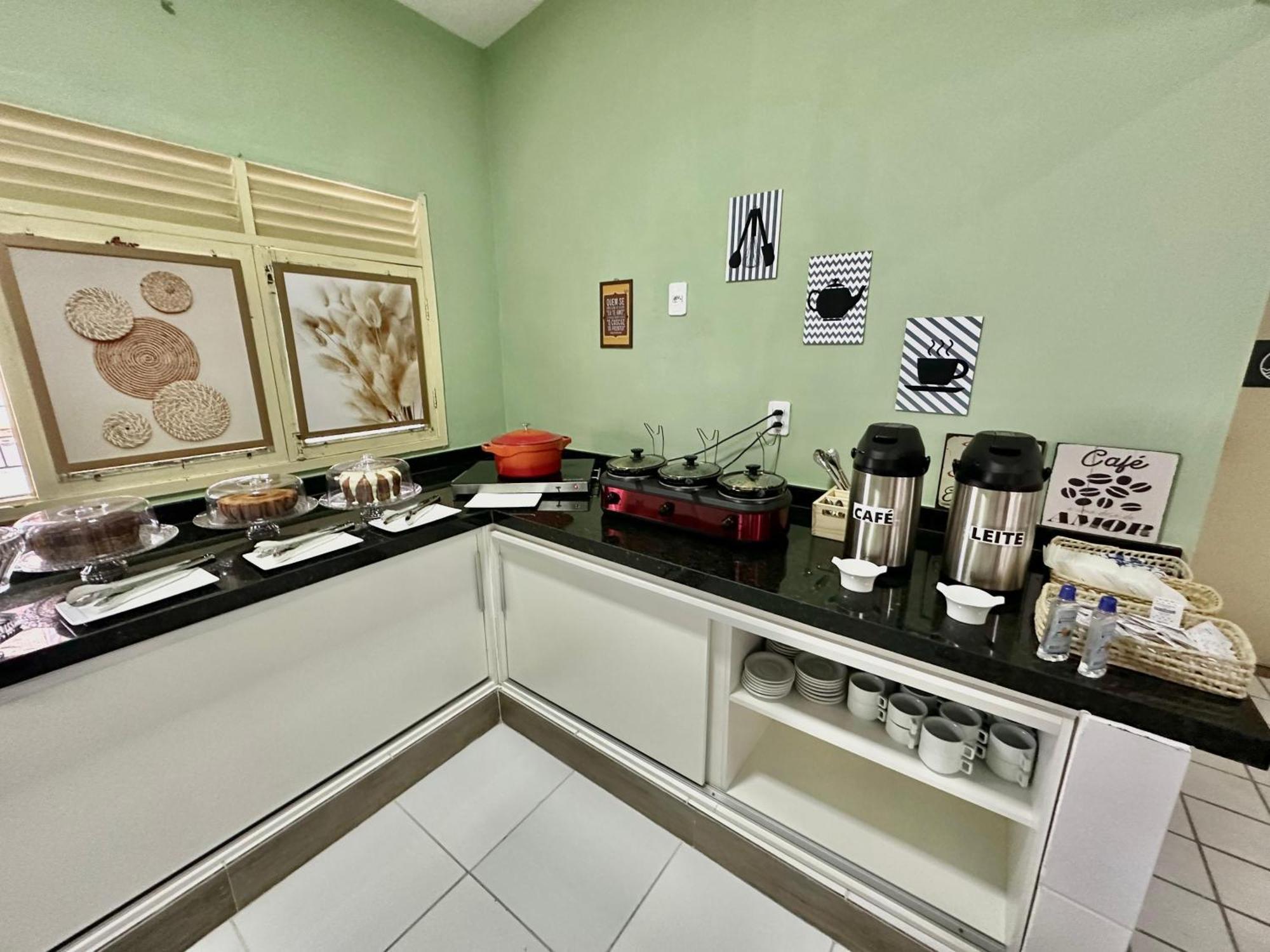 Hotel Manaira *